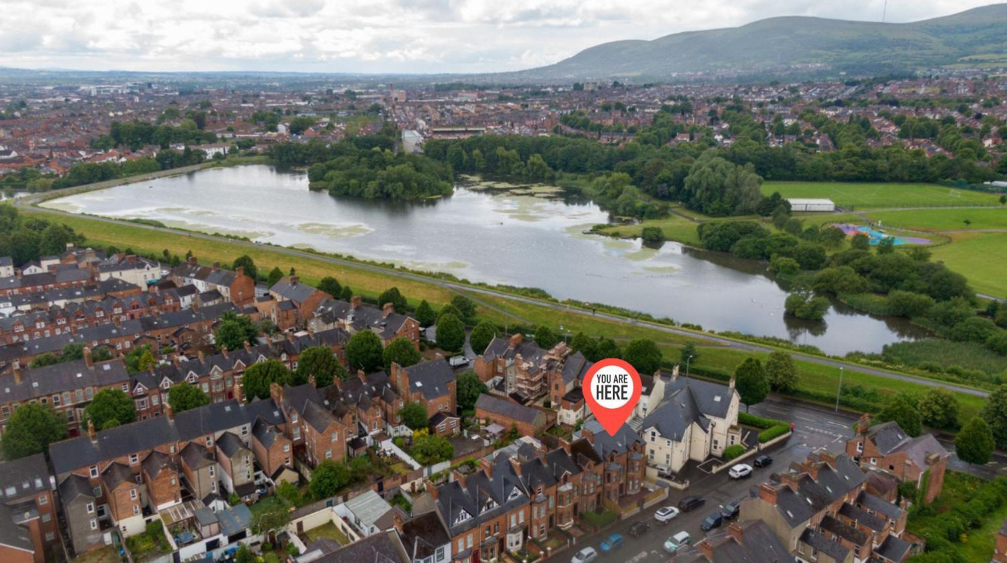 Esterville Apartments 1 And 2 Bedrooms Hot Tub Availability Belfast Bagian luar foto