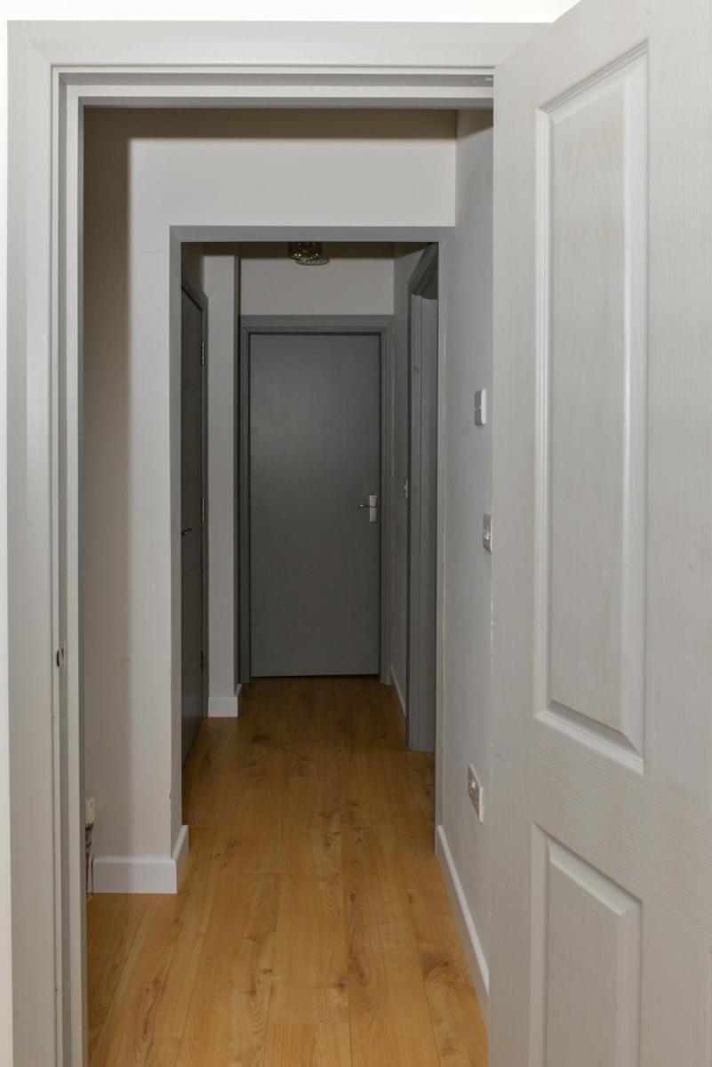Esterville Apartments 1 And 2 Bedrooms Hot Tub Availability Belfast Bagian luar foto